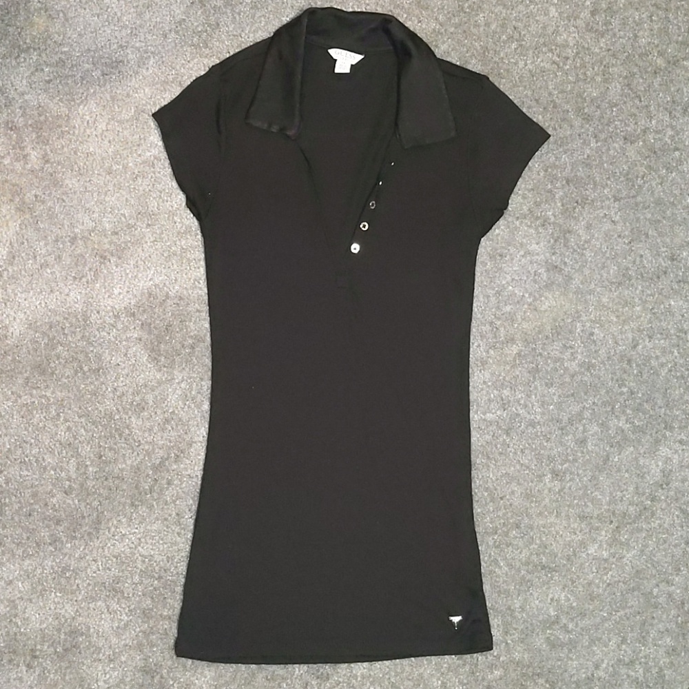 Black collared t-shirt